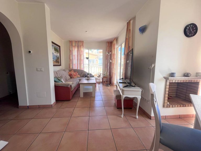 Property thumbnail 11