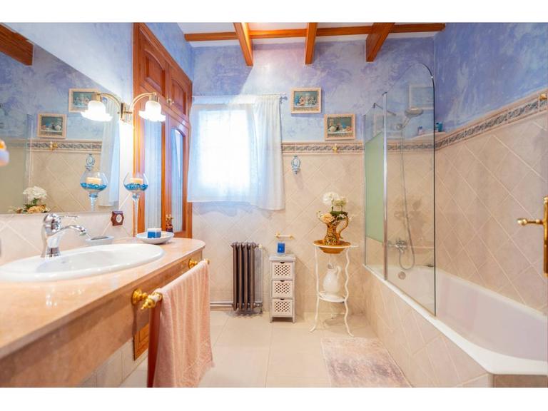 Property thumbnail 33