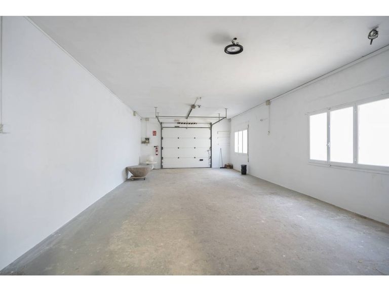 Property thumbnail 7