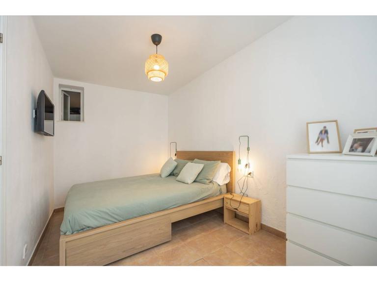 Property thumbnail 9