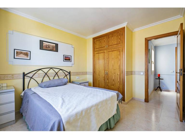 Property thumbnail 7