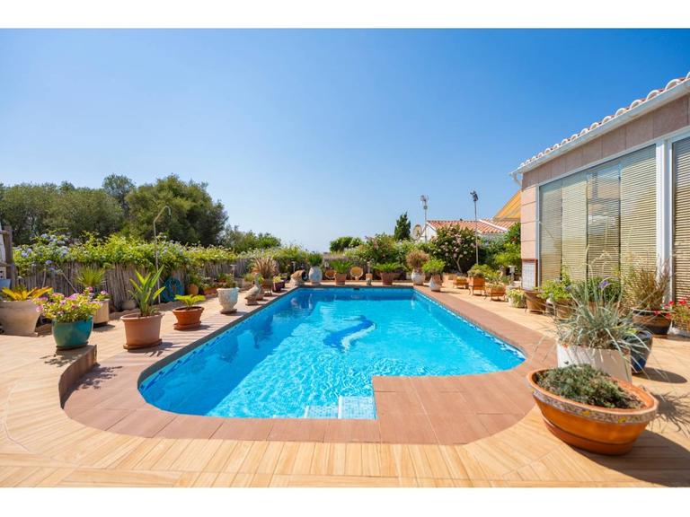 Property thumbnail 1