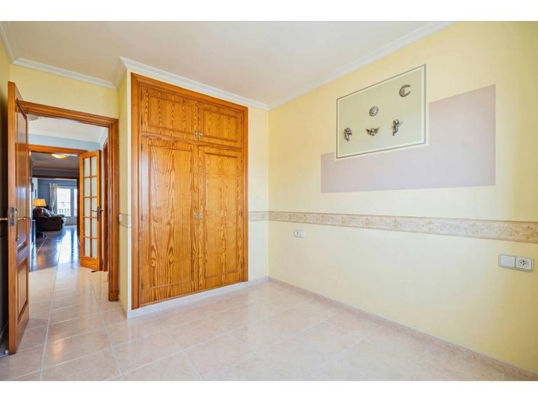 Property thumbnail 10