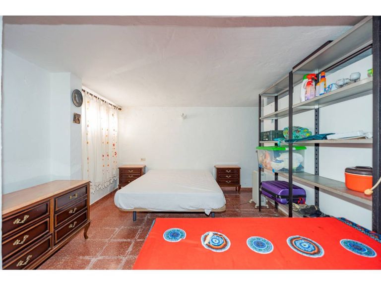 Property thumbnail 13