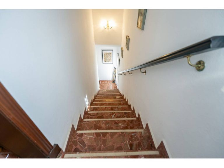 Property thumbnail 32