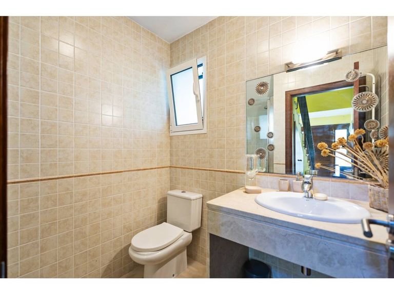 Property thumbnail 15