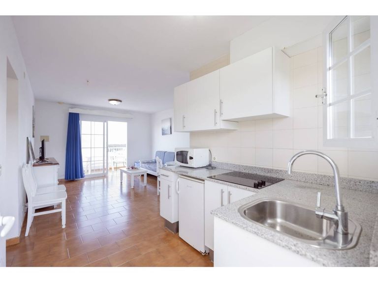 Property thumbnail 8