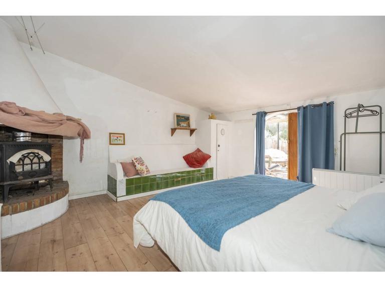 Property thumbnail 16