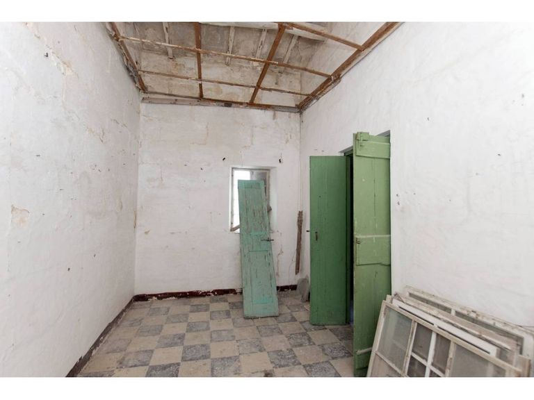 Property thumbnail 24