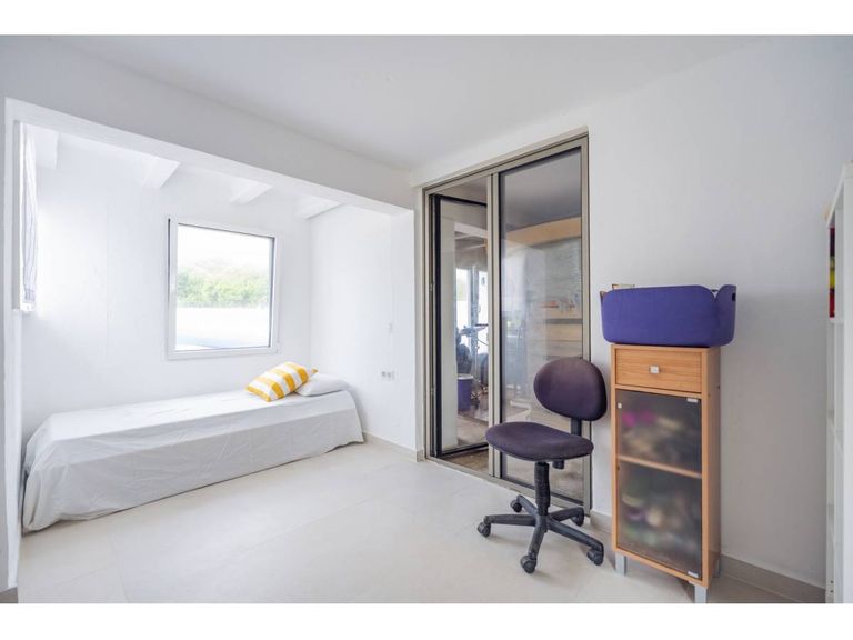 Property thumbnail 14
