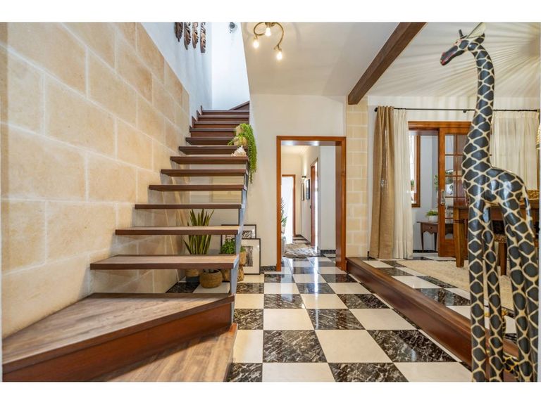 Property thumbnail 12