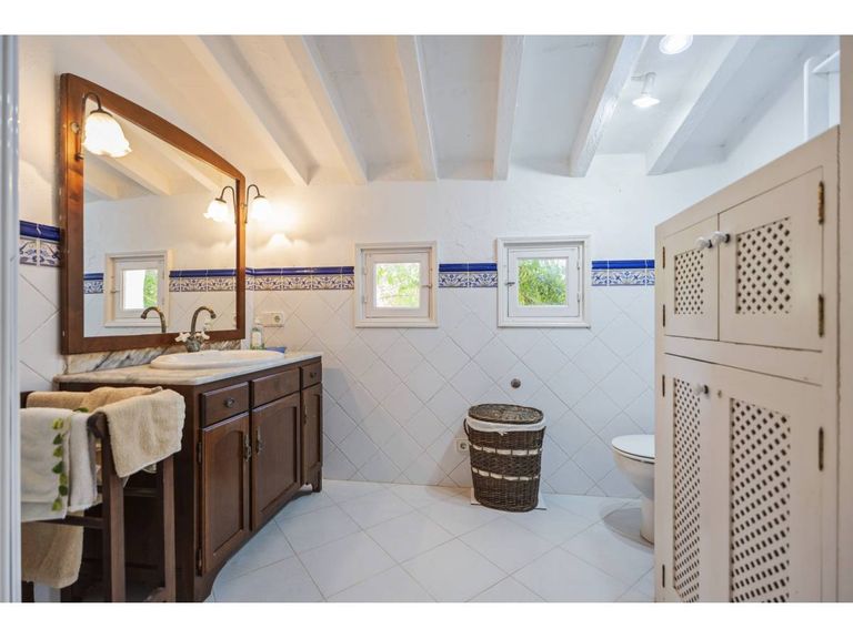 Property thumbnail 12