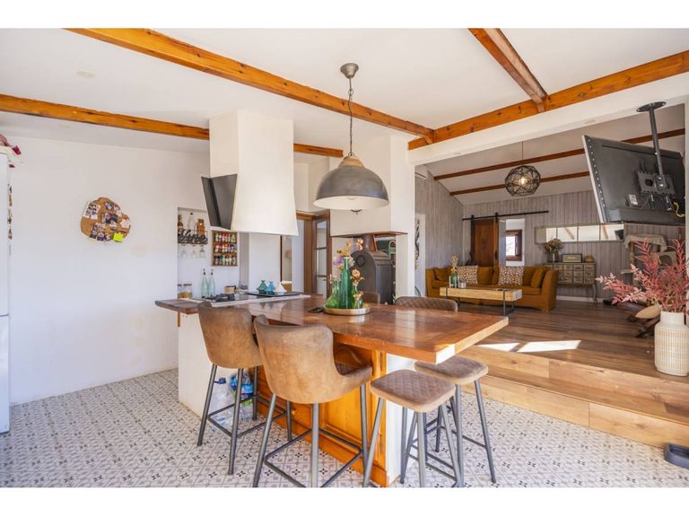 Property thumbnail 10