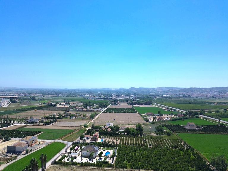 Property thumbnail 8