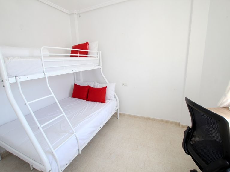 Property thumbnail 32