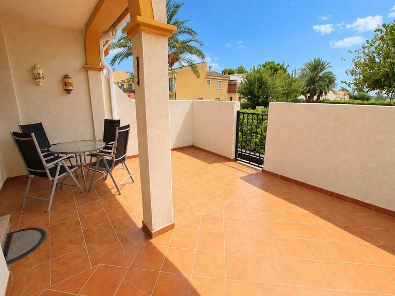 Property thumbnail 1
