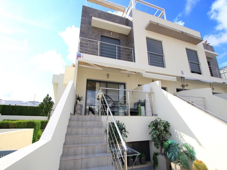 Property thumbnail 10