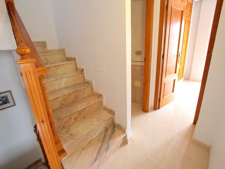Property thumbnail 25