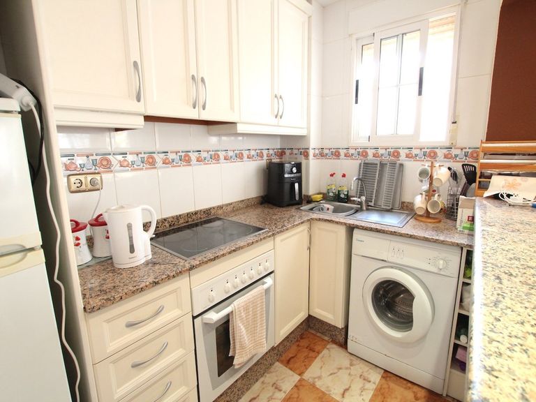 Property thumbnail 16