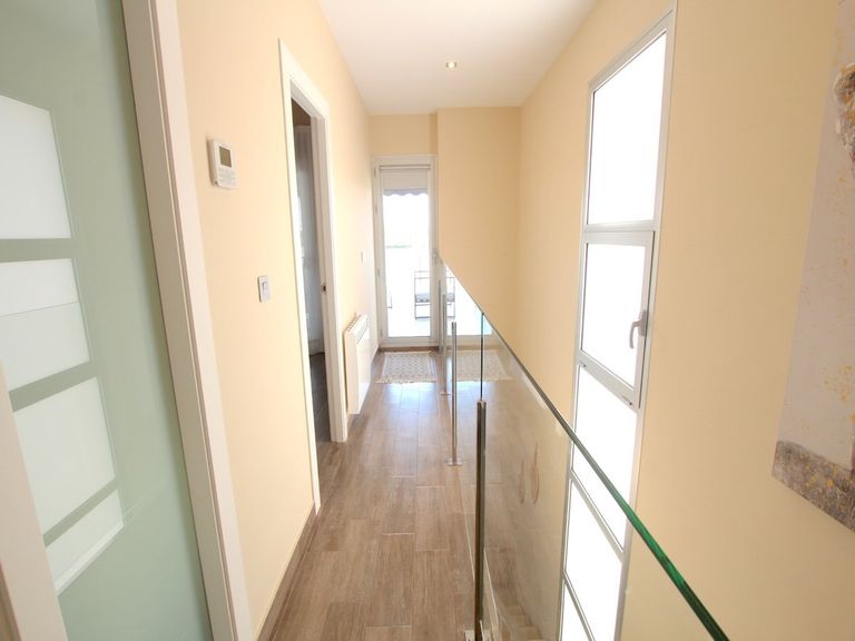 Property thumbnail 21