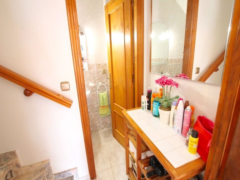 Property thumbnail 7