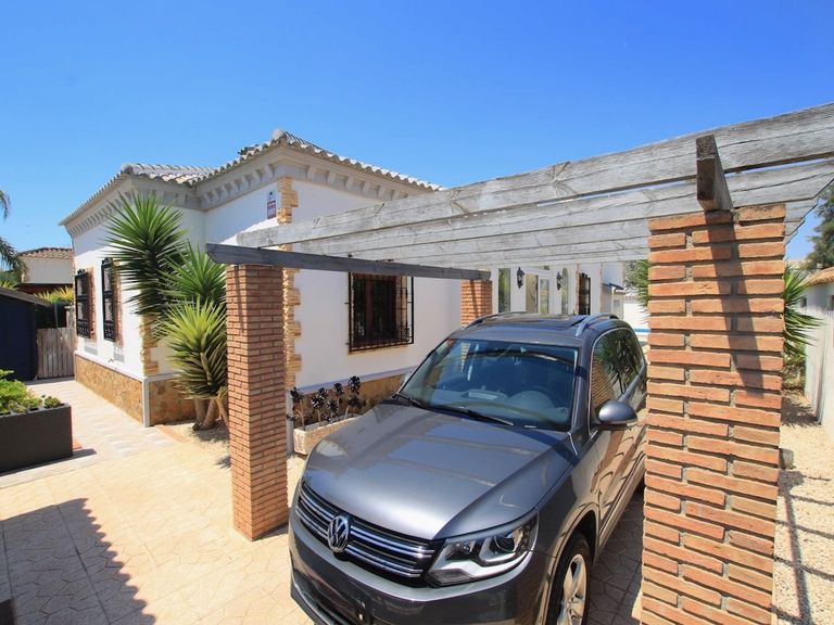 Property thumbnail 4