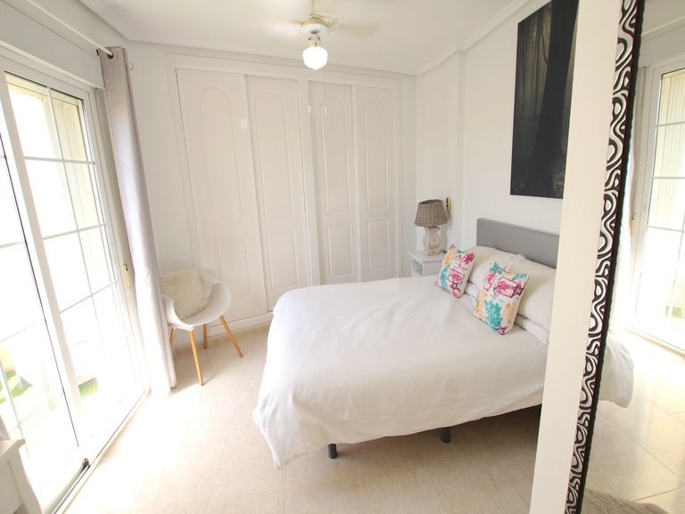 Property thumbnail 24