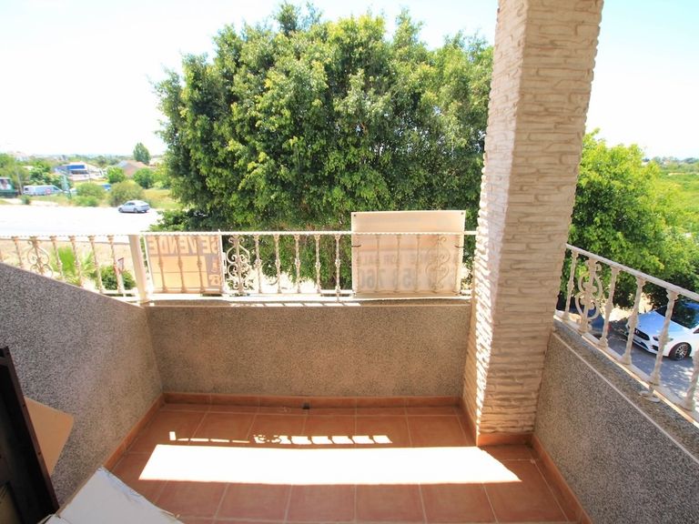 Property thumbnail 24