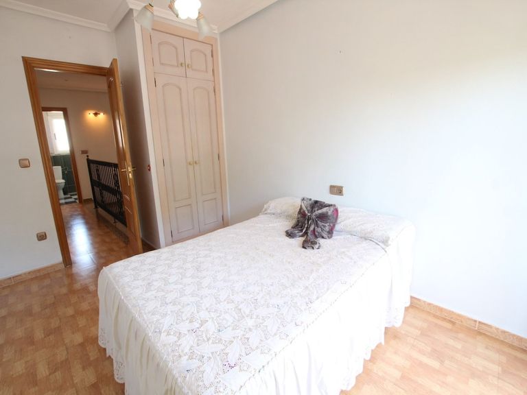 Property thumbnail 23