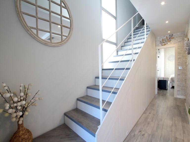 Property thumbnail 11