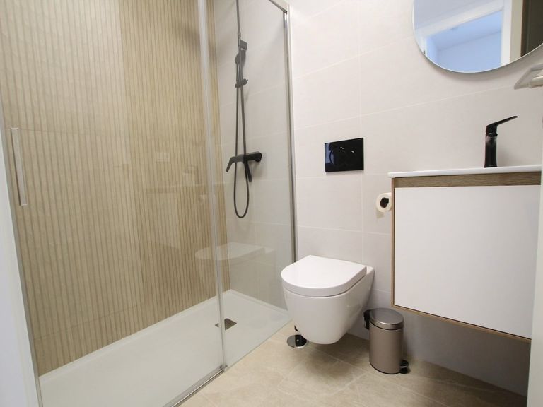 Property thumbnail 28