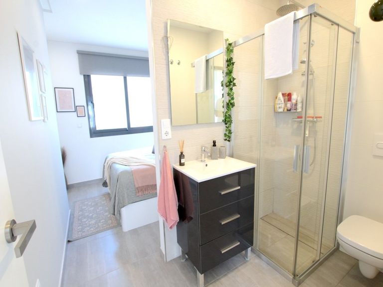 Property thumbnail 25