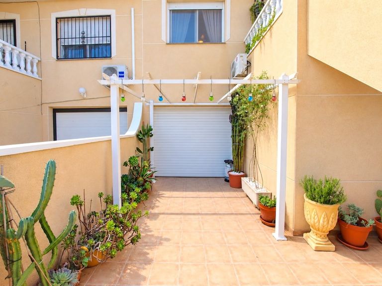 Property thumbnail 32