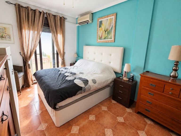 Property thumbnail 8