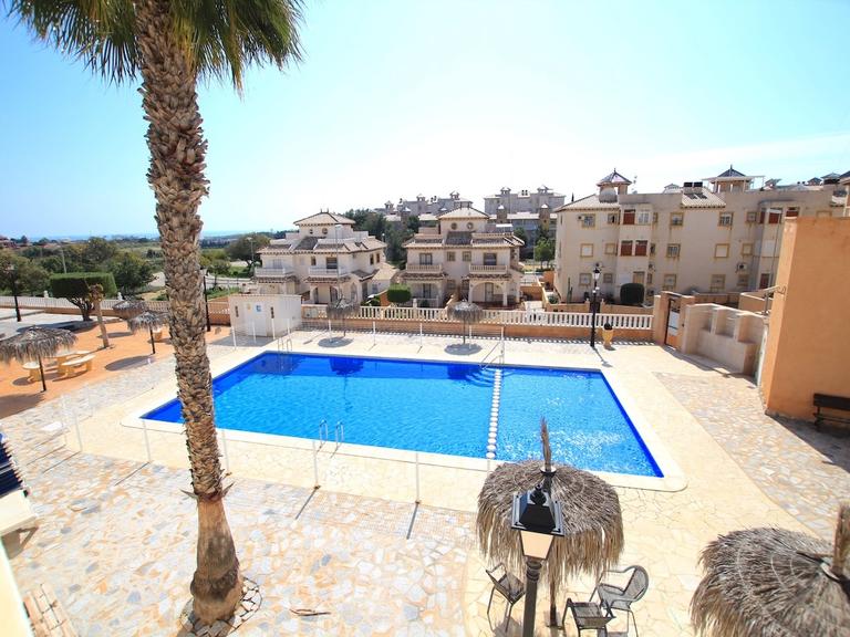 Property thumbnail 35