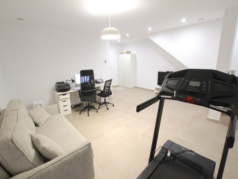 Property thumbnail 29