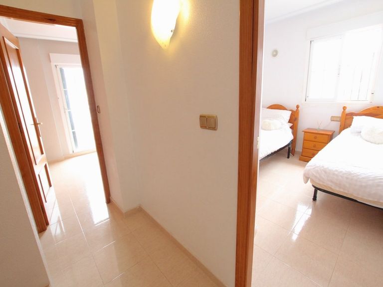 Property thumbnail 18