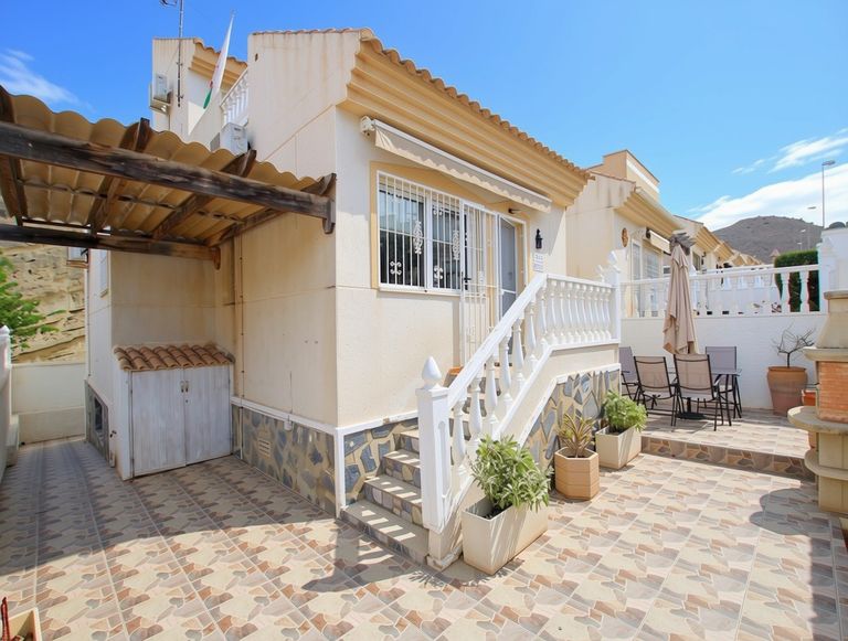 Property thumbnail 1