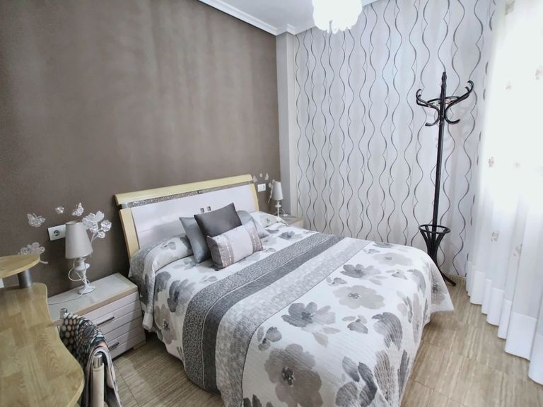 Property thumbnail 22
