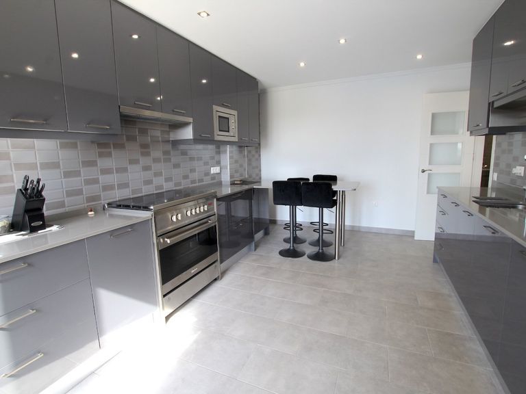 Property thumbnail 13