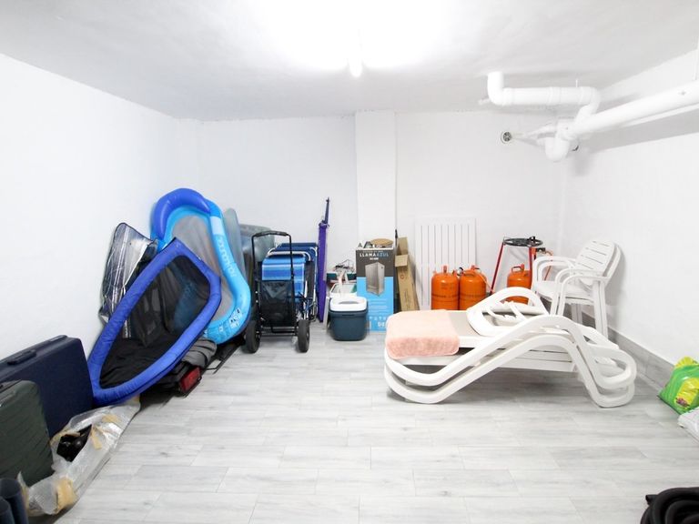 Property thumbnail 17