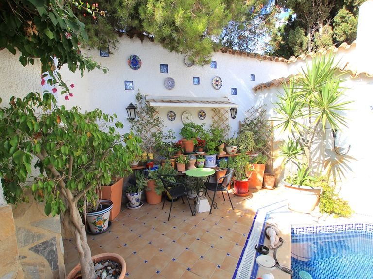 Property thumbnail 3