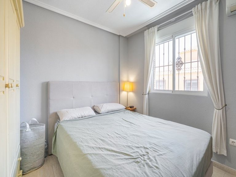 Property thumbnail 28