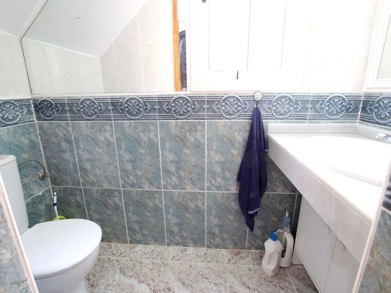 Property thumbnail 11