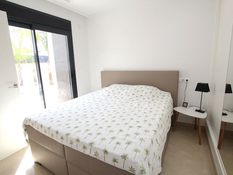 Property thumbnail 17