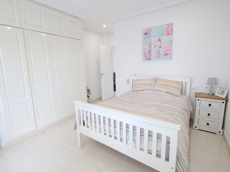 Property thumbnail 34