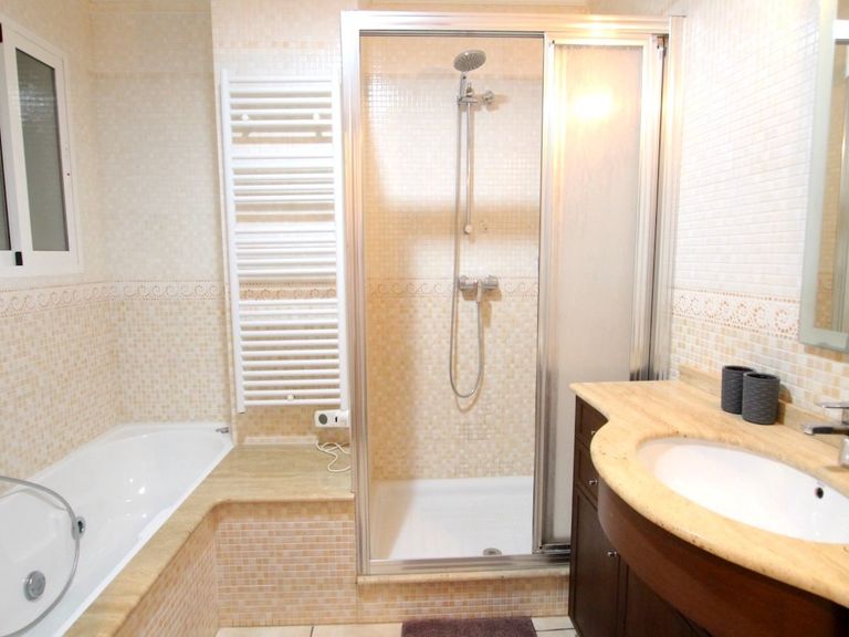 Property thumbnail 20