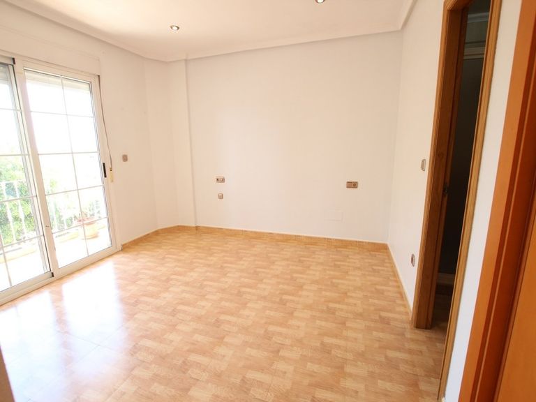 Property thumbnail 19