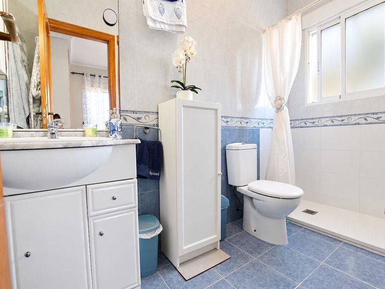 Property thumbnail 16