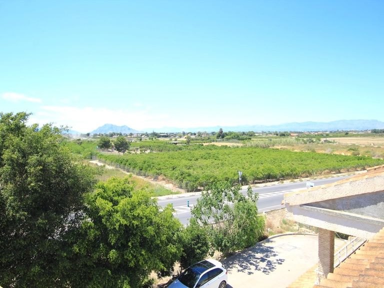 Property thumbnail 28